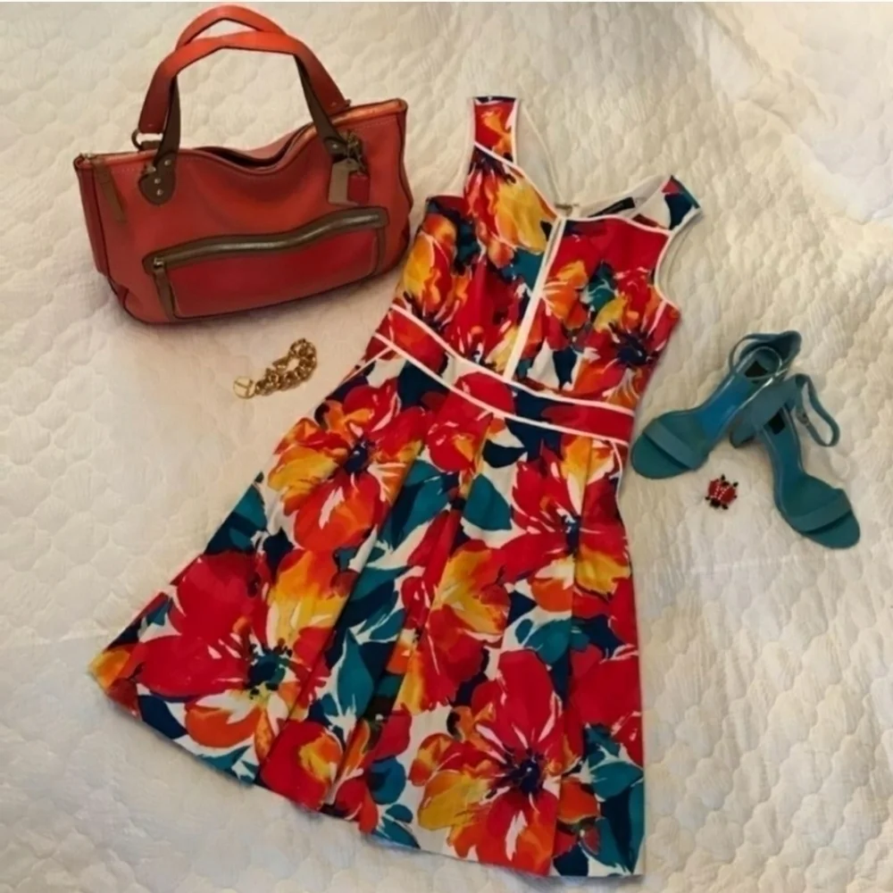 ELLEN TRACY FLORAL SUMMER DRESS SIZE 8 - Picture 3 of 5